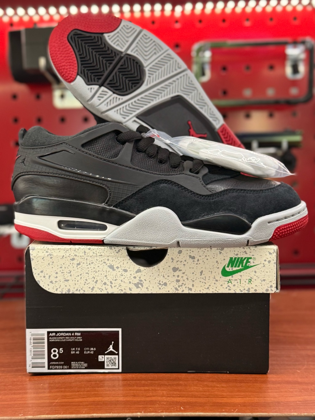 Jordan 4 Rm Black Cement